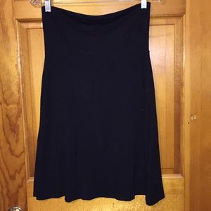 Simple black skirt